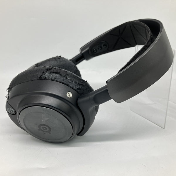 【中古】Arctis Nova Pro Wireless P(RE) PlayStation用【秋葉原】