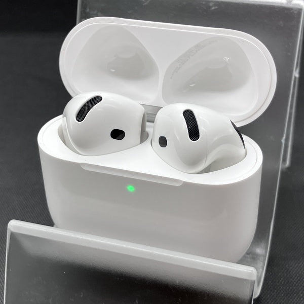 Apple 【中古】AirPods 4 MXP93J/A（アクティブノイズキャンセ