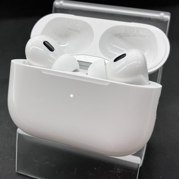 【中古】MagSafe充電ケース(USB-C)付きAirPods Pro(第2世代) MTJV3JA【日本橋】