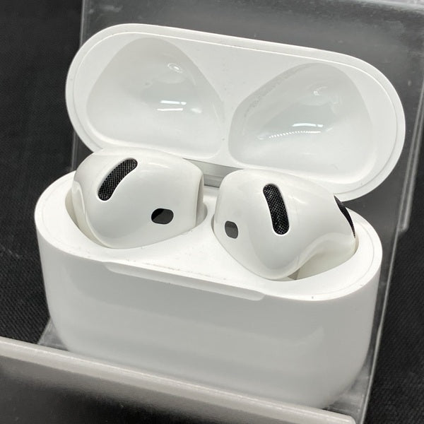 【中古】AirPods 4 MXP93J/A(アクティブノイズキャンセリング搭載)【仙台】