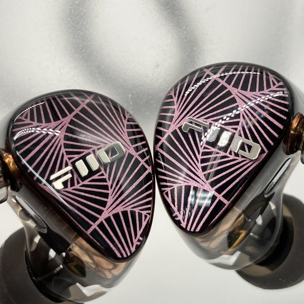 【中古】FX15 【FIO-IEM-FX15-B】【秋葉原】