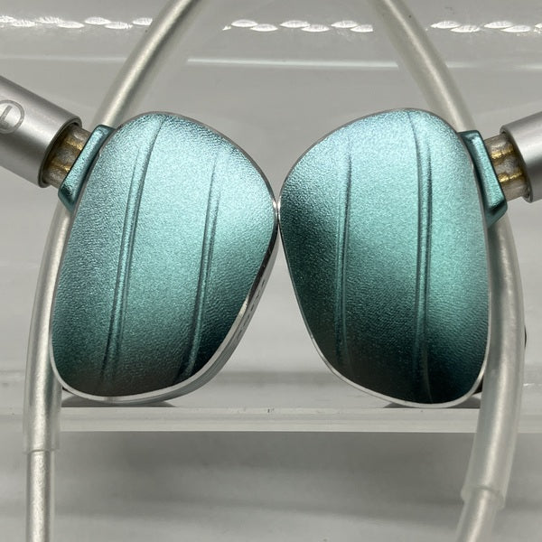 BQEYZ 【中古】Cloud シアン（4.4mm）【名古屋】 – e☆イヤホン