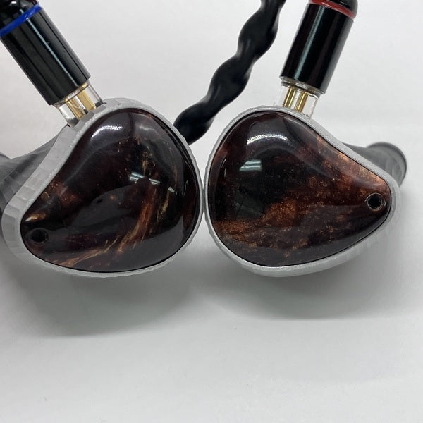 Noble イヤホンとNanuk 903ケースセット Noble Audio 【中古】SULTAN