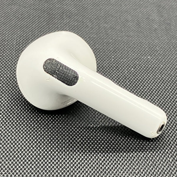 【中古】AirPods 4 (R側)【日本橋】