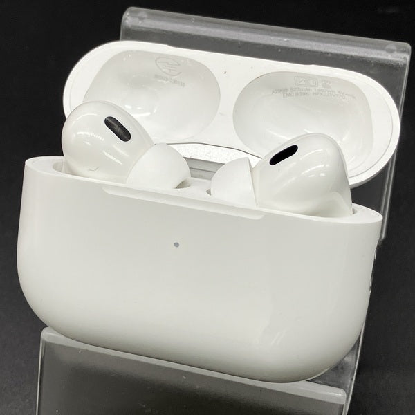 【中古】MagSafe充電ケース(USB-C)付きAirPods Pro(第2世代) MTJV3JA【秋葉原】