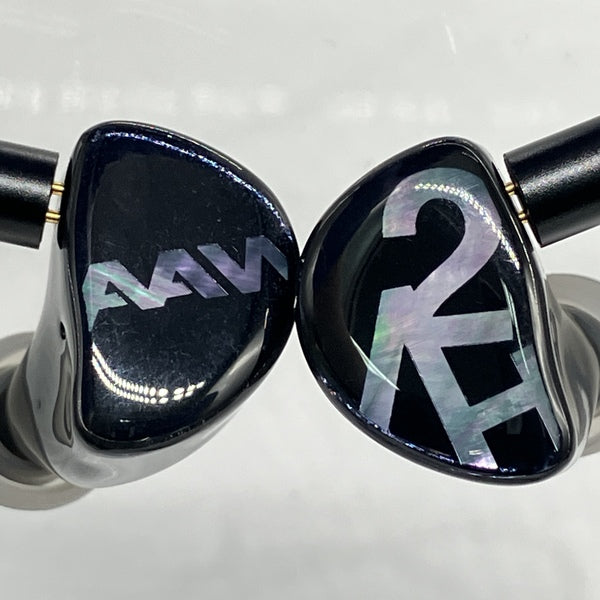 AAW A2H+ universal fit　重低音　有線イヤホン　リケーブル Amazon.co.jp: AAW (エーエーダブリュー) 有線イヤホン A2H+