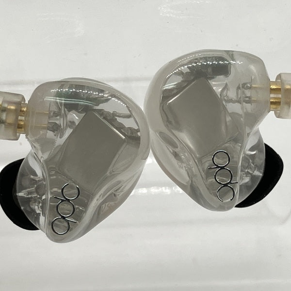 【中古】Studio 4SS 【QDC-STUDIO-4SS】【秋葉原】