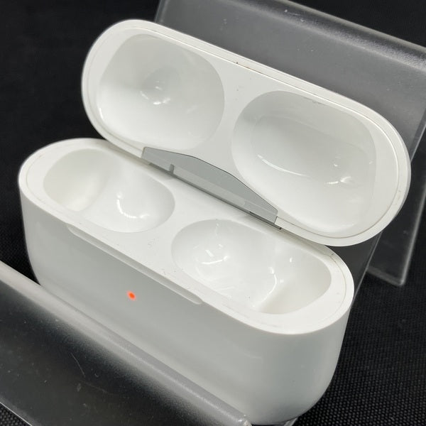 【中古美品】AirPods Pro (第一世代)MagSafe充電可・付属品完備 楽天市場】【ジャンク品】【中古】Apple AirPods Pro 第1世代