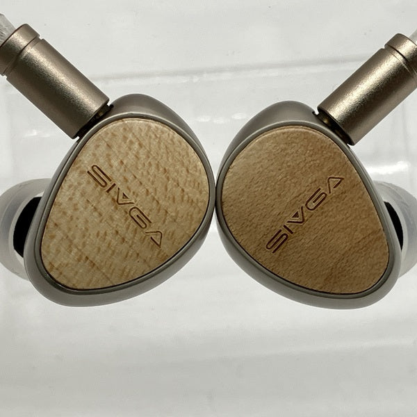 【中古】Que【日本橋】