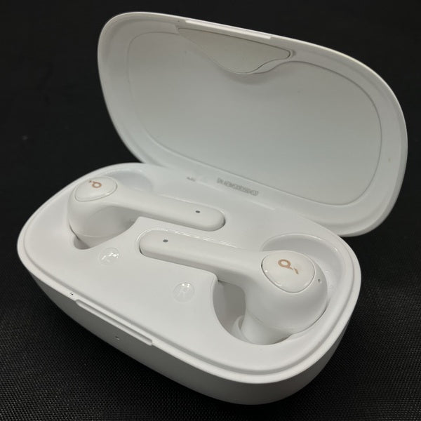 【中古】Anker Soundcore Life P2【日本橋】