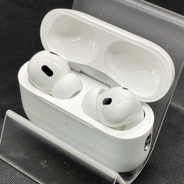 【中古】MagSafe充電ケース(USB-C)付きAirPods Pro(第2世代) MTJV3JA【秋葉原】