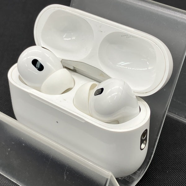 【中古】MagSafe充電ケース(USB-C)付きAirPods Pro(第2世代) MTJV3JA【名古屋】