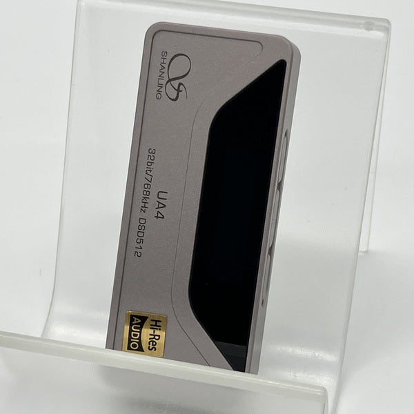 【中古】UA4 チタニウム【日本橋】