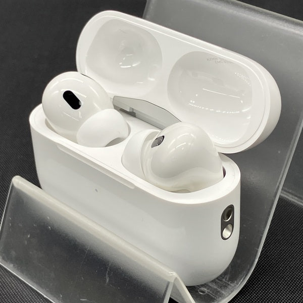 【中古】MagSafe充電ケース(USB-C)付きAirPods Pro(第2世代) MTJV3JA【秋葉原】