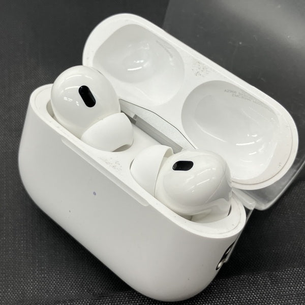 【中古】MagSafe充電ケース(USB-C)付きAirPods Pro(第2世代) MTJV3JA【秋葉原】