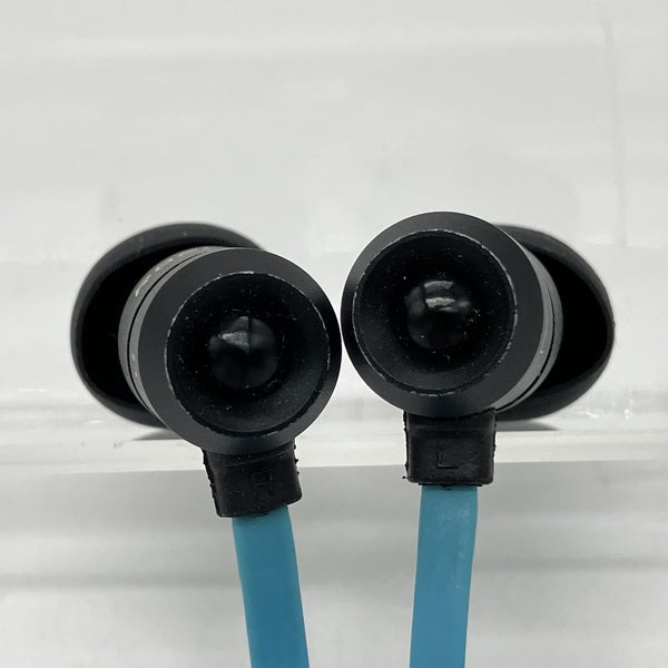 【中古】ROCCAT Aluma-Premium Performance In-Ear Headset【ROC-14-210-AS】【秋葉原】