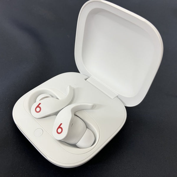 【中古】Beats Fit Pro ホワイト【秋葉原】