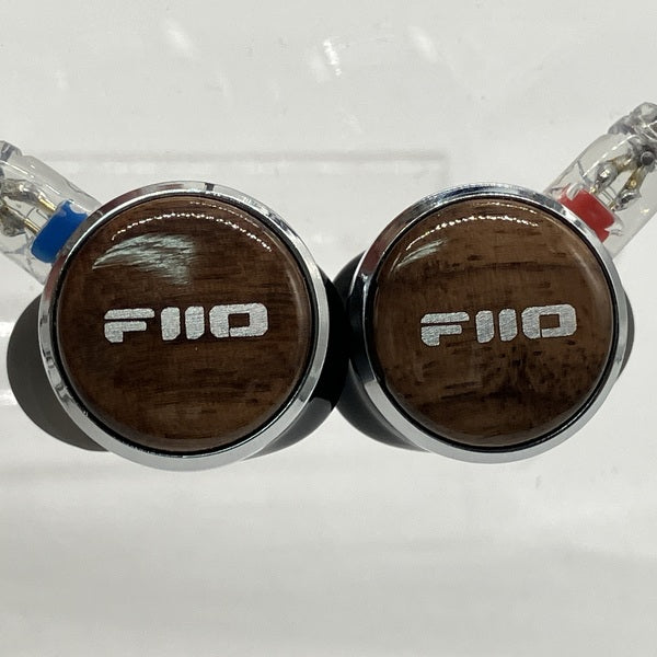 【中古】FP3 Walnut 【FIO-IEM-FP3-W】【秋葉原】