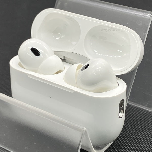 【中古】MagSafe充電ケース(USB-C)付きAirPods Pro(第2世代) MTJV3JA【秋葉原】