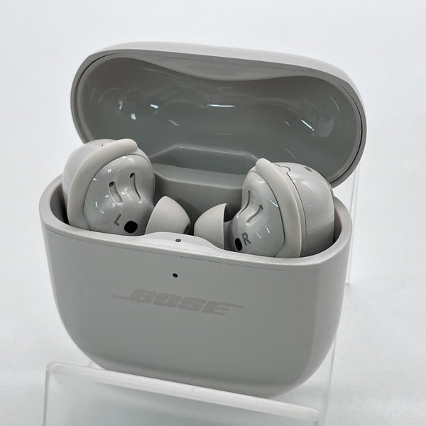 【中古】QuietComfort Ultra Earbuds White Smoke【日本橋】