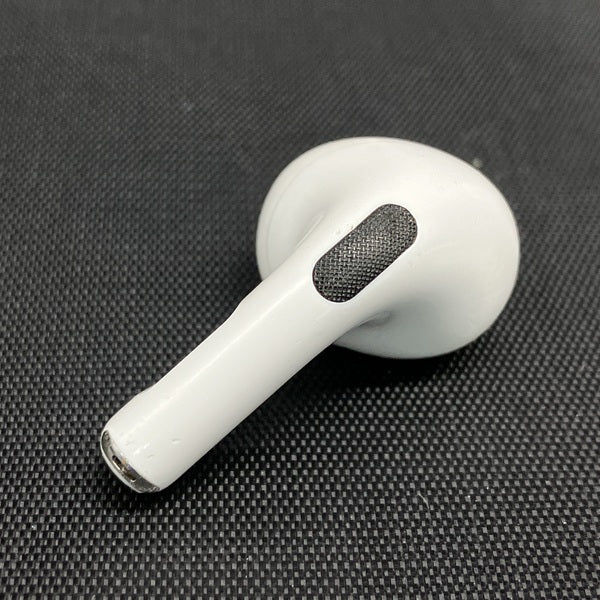 AirPodsPro 2世代 本体 中古 猫 刻印 ⭐︎ワイヤレスイヤホン AirPodsPro 2世代 本体 中古 猫 刻印 ⭐︎ワイヤレスイヤホン