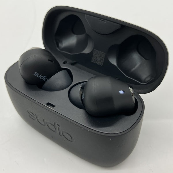 【中古】E2 ブラック【秋葉原】