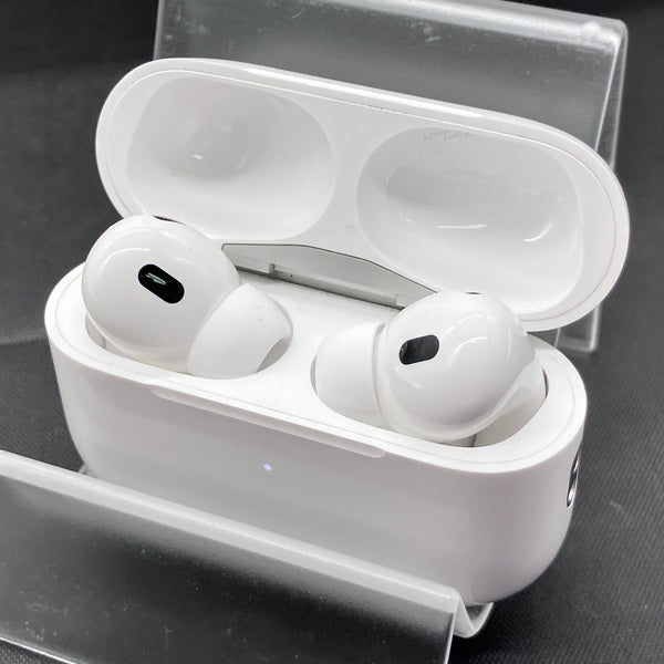 【中古】MagSafe充電ケース(USB-C)付きAirPods Pro(第2世代) MTJV3JA【秋葉原】