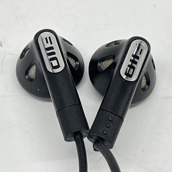 【中古】FF1 Black 【FIO-IEM-FF1-B】【日本橋】
