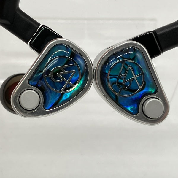 【中古】Nio 【64A-8434】【秋葉原】