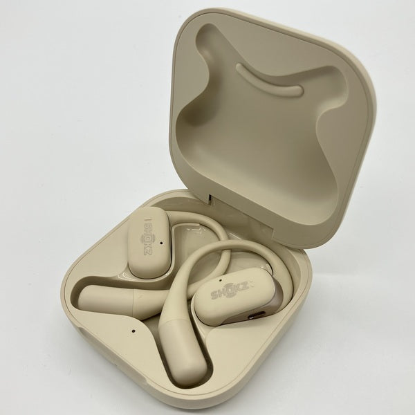 SHOKZ OPENFIT Beige ワイヤレスイヤホン 箱・付属品有り Shokz 【中古】OpenFit Beige【SKZ-EP-000021】【秋葉原】 – e