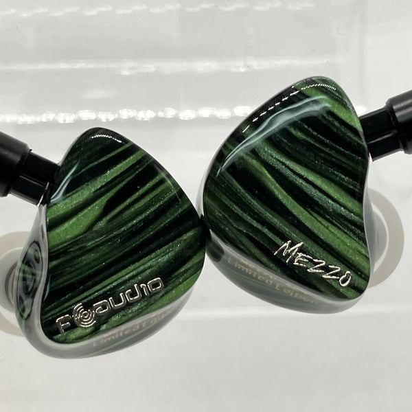 【中古】Mezzo 【FA-2514】【日本橋】