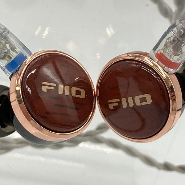 FIIO 【中古】FP3 Rosewood 【FIO-IEM-FP3-R】【秋葉原】 – e☆イヤホン