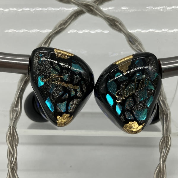 【中古】Skuld【日本橋】