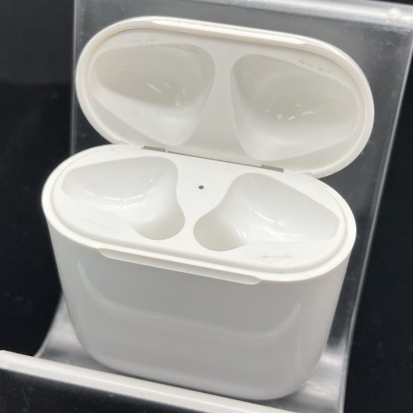 Apple AirPods 中古品　ケースとイアホンセット Apple 【中古】airpods充電ケース【名古屋】 – e☆イヤホン
