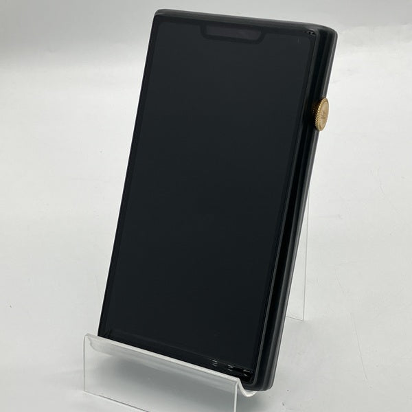 【中古】M9 Plus【秋葉原】