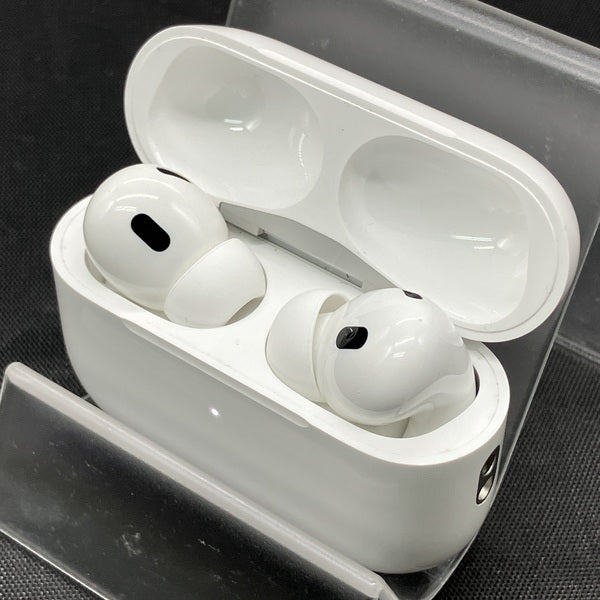 【中古】MagSafe充電ケース(USB-C)付きAirPods Pro(第2世代) MTJV3JA【秋葉原】