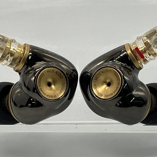 Meze audio ADVAR 有線イヤホン（中古） Meze audio ADVAR 有線イヤホン（中古）