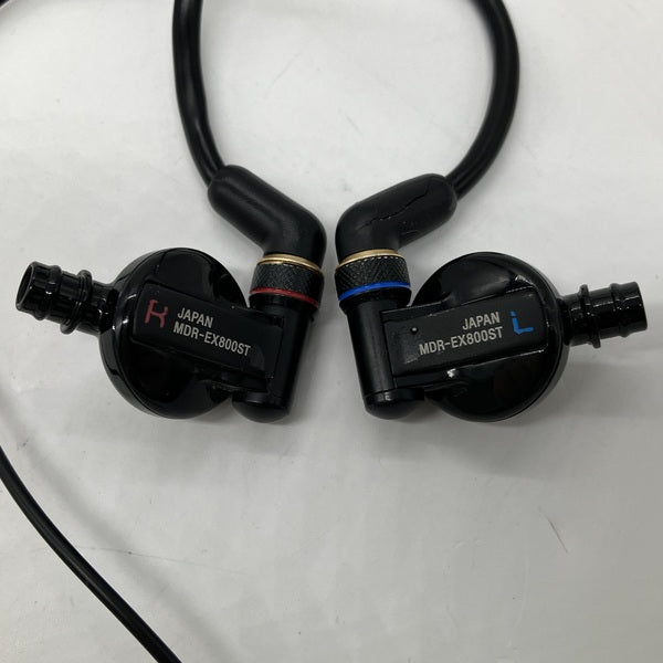 MDR-EX800ST 日本製 イヤホン キャリングケース付き MDR-EX800ST | ヘッドホン | ソニー