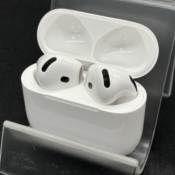 【中古】AirPods 4 MXP93J/A(アクティブノイズキャンセリング搭載)【日本橋】