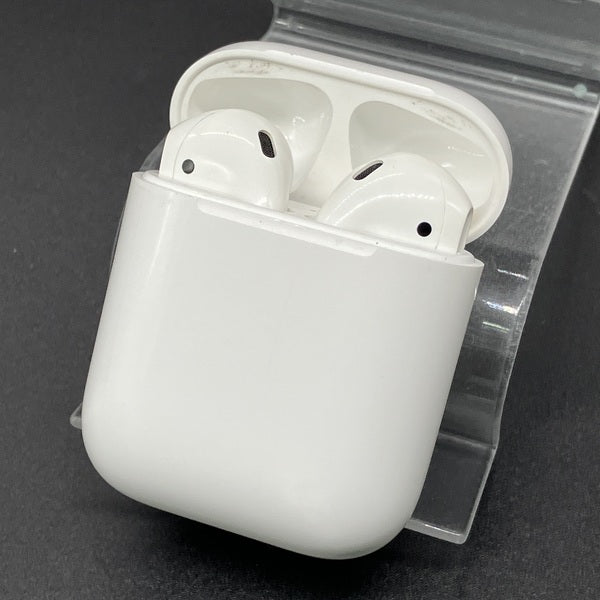 【中古】AirPods with Charging Case MV7N2J/A【名古屋】