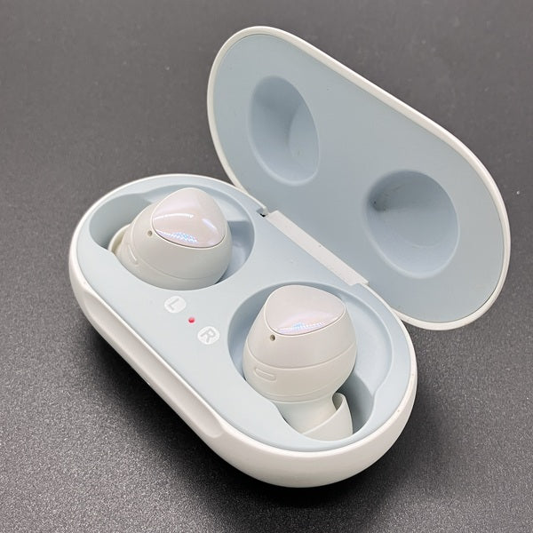 新品未使用　Galaxy Buds+ ワイヤレスイヤホン ホワイト フルワイヤレスイヤホン Galaxy Buds+ ホワイト SM-R175NZWAXJP