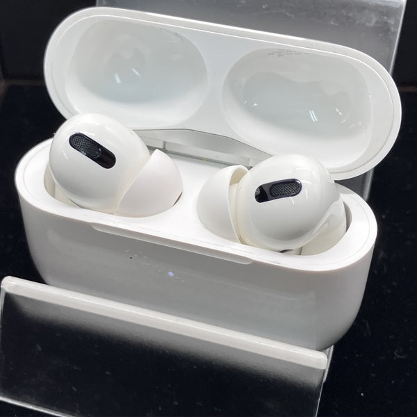 Apple 【中古】Apple AirPods Pro MLWK3J/A (2021/Magsafe