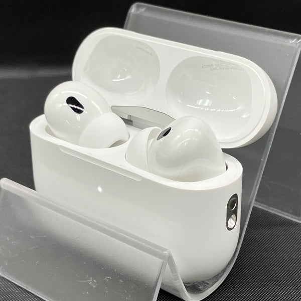 MagSafe充電ケース(USB-C)AirPodsPro第2世代MTJV3JA Apple 【中古】MagSafe充電ケース(USB-C)付きAirPods Pro(第2