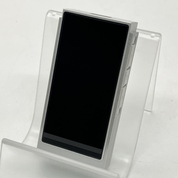 【中古】UA6 Silver【秋葉原】