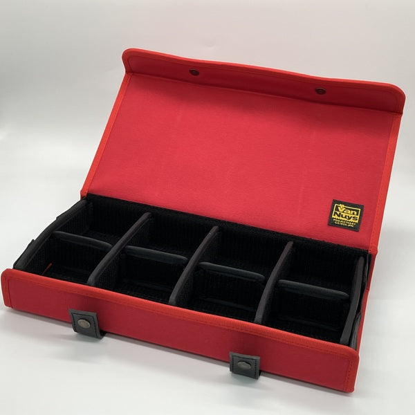 【中古】仕切りの位置が変えられるイヤフォンケース/8個用 レッド【秋葉原】