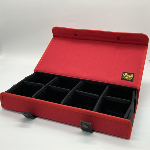 【中古】仕切りの位置が変えられるイヤフォンケース/8個用 レッド【秋葉原】