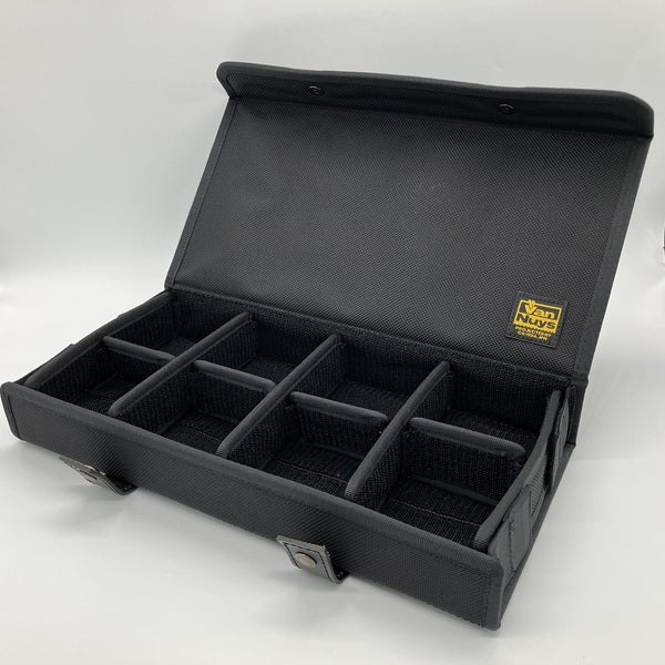 【中古】仕切りの位置が変えられるイヤフォンケース/8個用【VC874-00】【秋葉原】