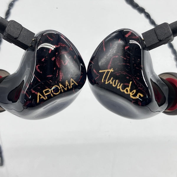 【中古】Thunder【秋葉原】