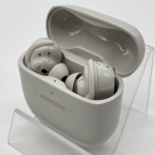 【中古】QuietComfort Ultra Earbuds White Smoke【秋葉原】