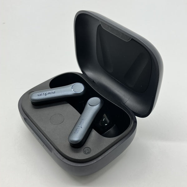 【中古】Air Pro 4 - Black【秋葉原】